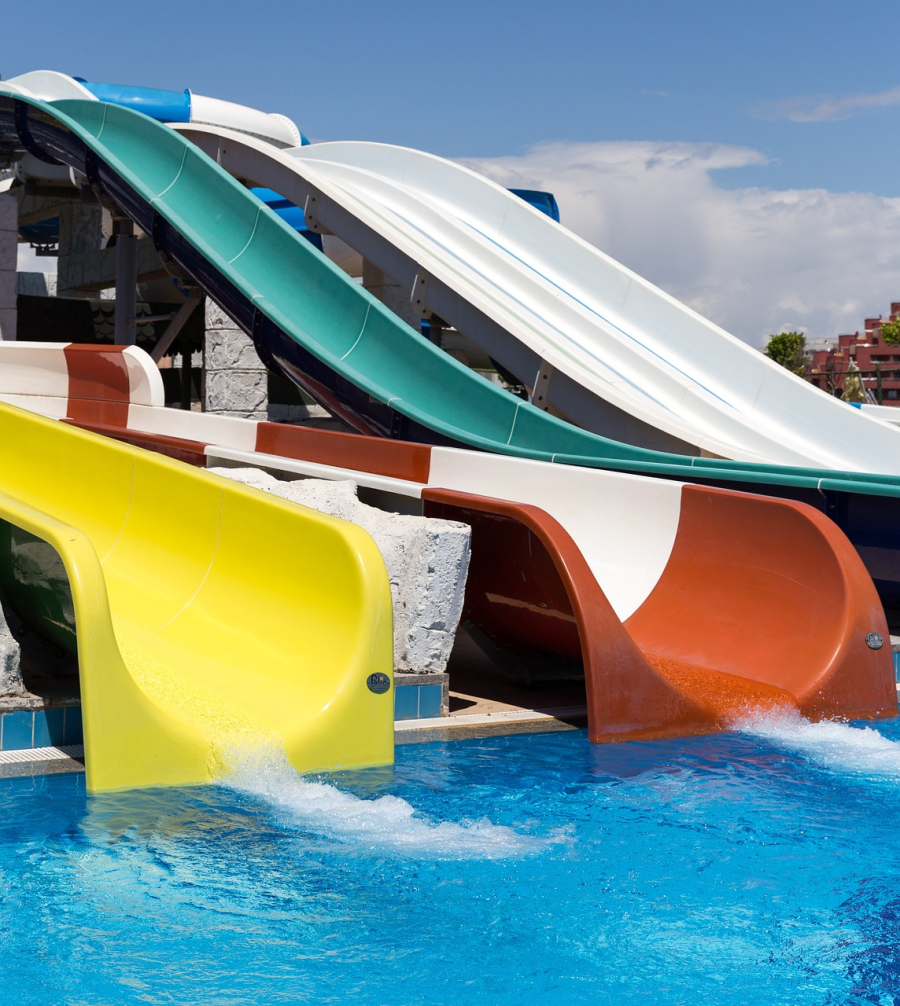  toboggan aquatique camping piscine sud france